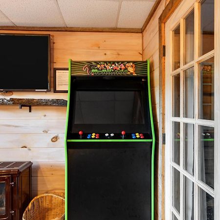ブルーリッジ山脈 Antler Ridge Hideawayヴィラ エクステリア 写真