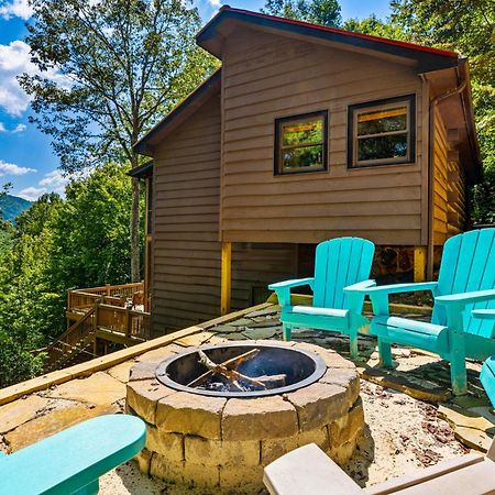 ブルーリッジ山脈 Antler Ridge Hideawayヴィラ エクステリア 写真