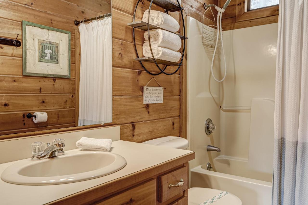 ブルーリッジ山脈 Antler Ridge Hideawayヴィラ エクステリア 写真