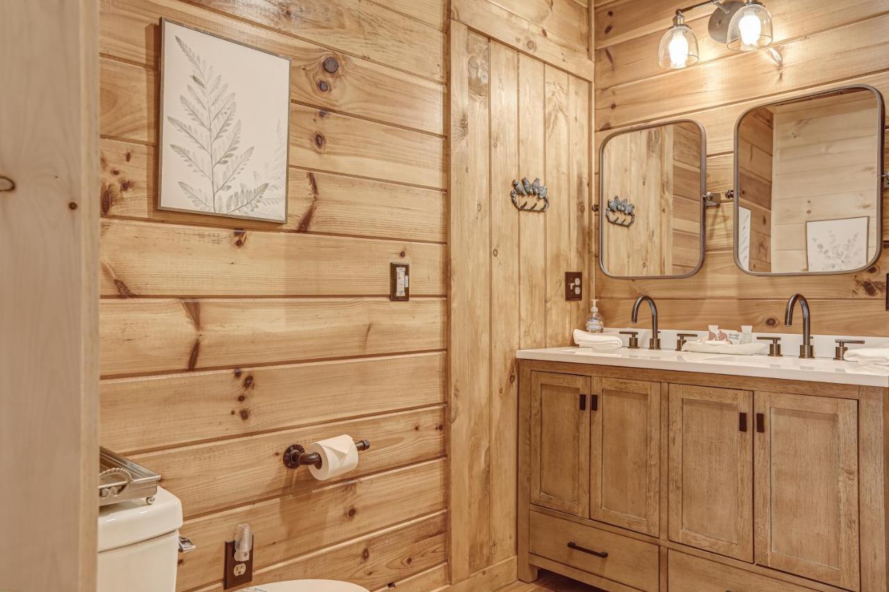 ブルーリッジ山脈 Antler Ridge Hideawayヴィラ エクステリア 写真