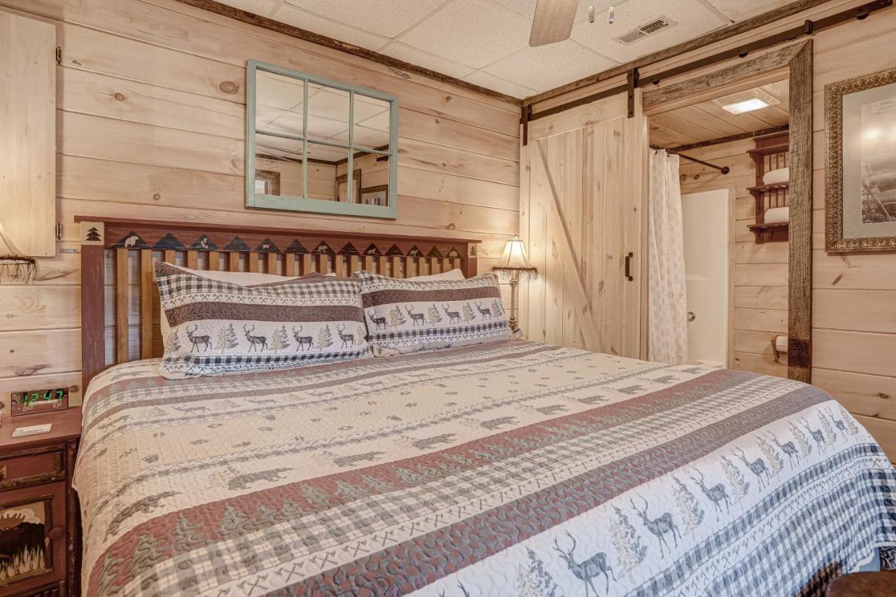 ブルーリッジ山脈 Antler Ridge Hideawayヴィラ エクステリア 写真