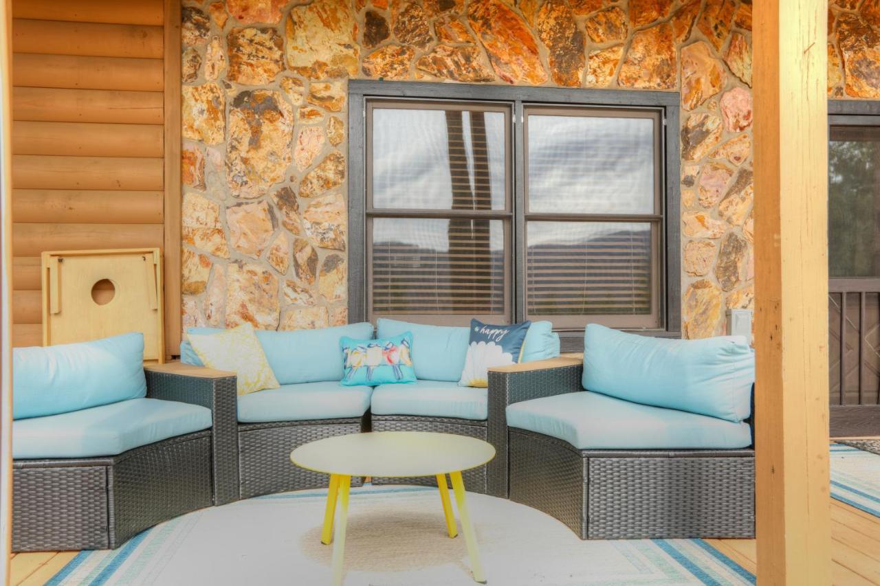 ブルーリッジ山脈 Antler Ridge Hideawayヴィラ エクステリア 写真