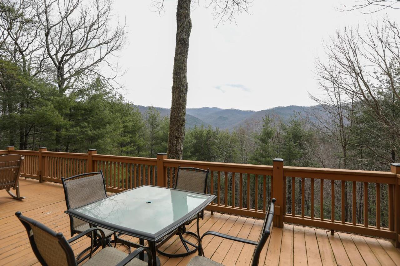 ブルーリッジ山脈 Antler Ridge Hideawayヴィラ エクステリア 写真