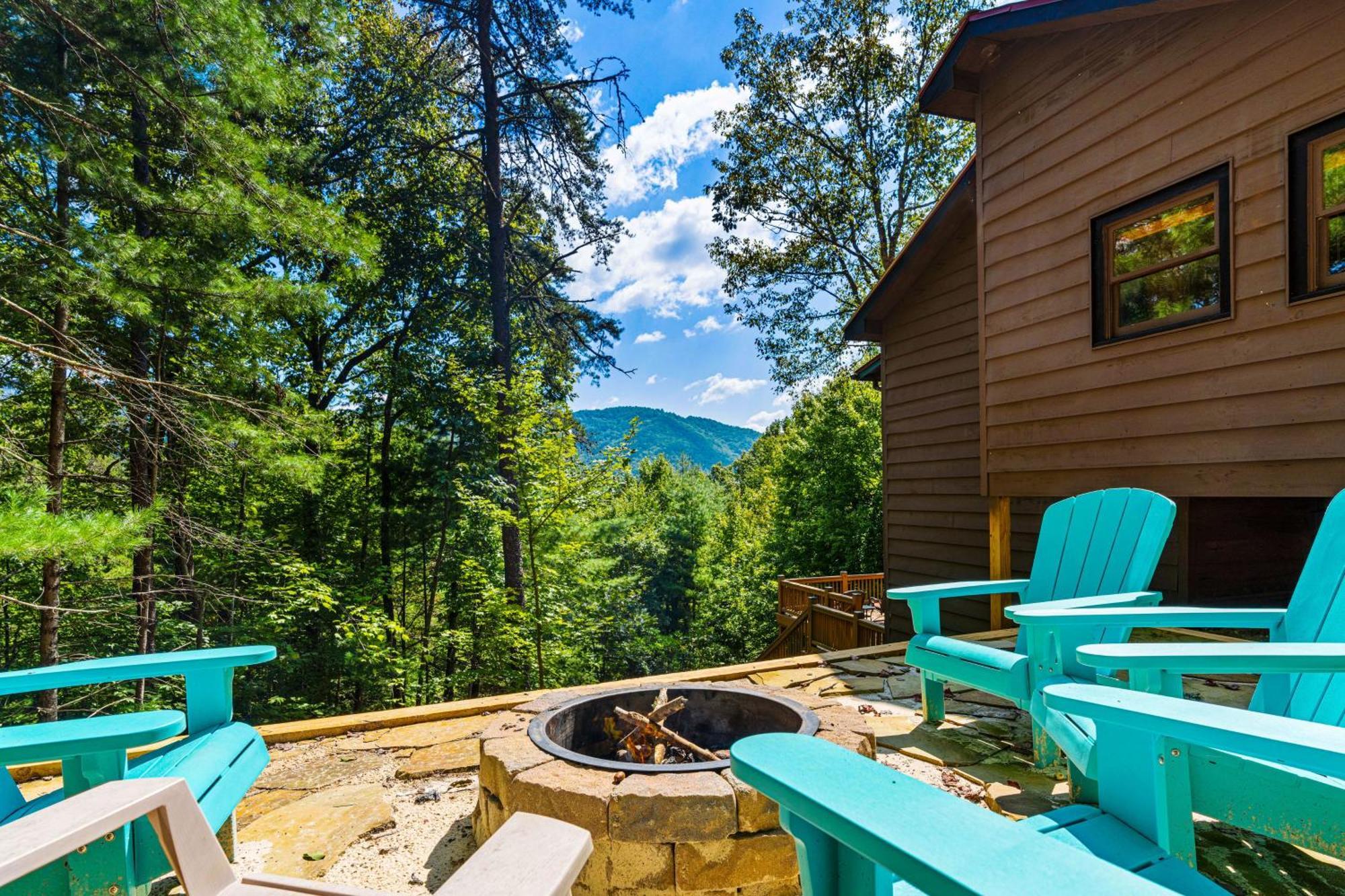 ブルーリッジ山脈 Antler Ridge Hideawayヴィラ エクステリア 写真